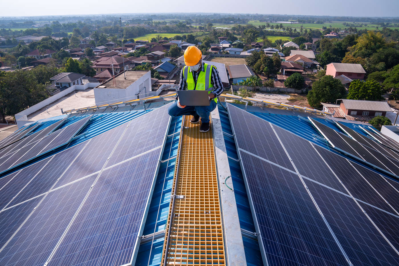 Why Choose a Lithium-Ion Battery for Your Solar System?